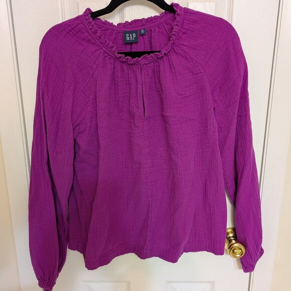 GAP fuschia long sleeve top - Picture 1 of 5